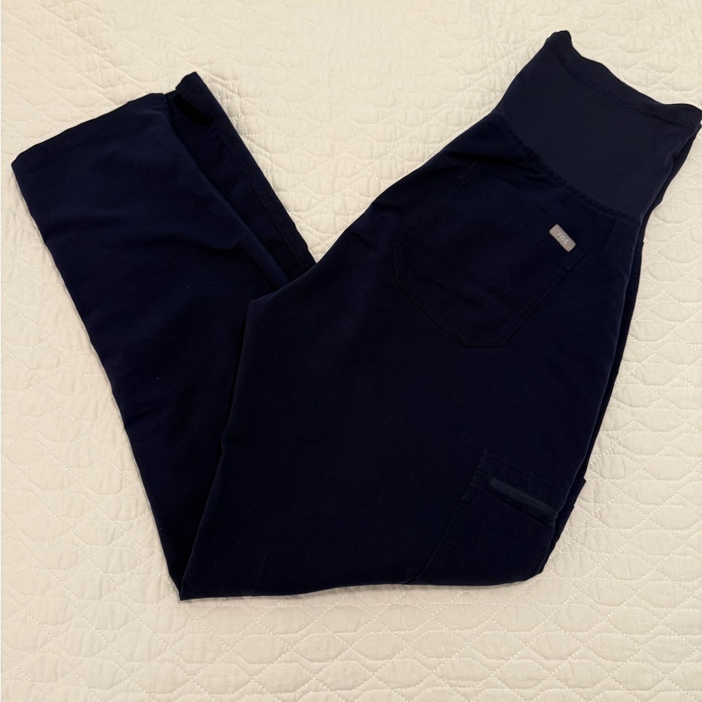 Figs Navy Maternity Technical scrub pant Medium